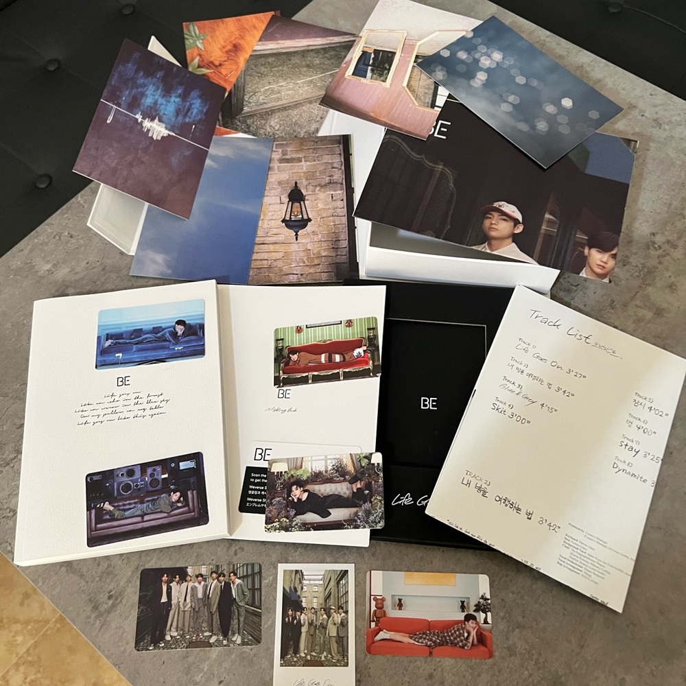 Official BTS BE Album - Picture 2 of 2